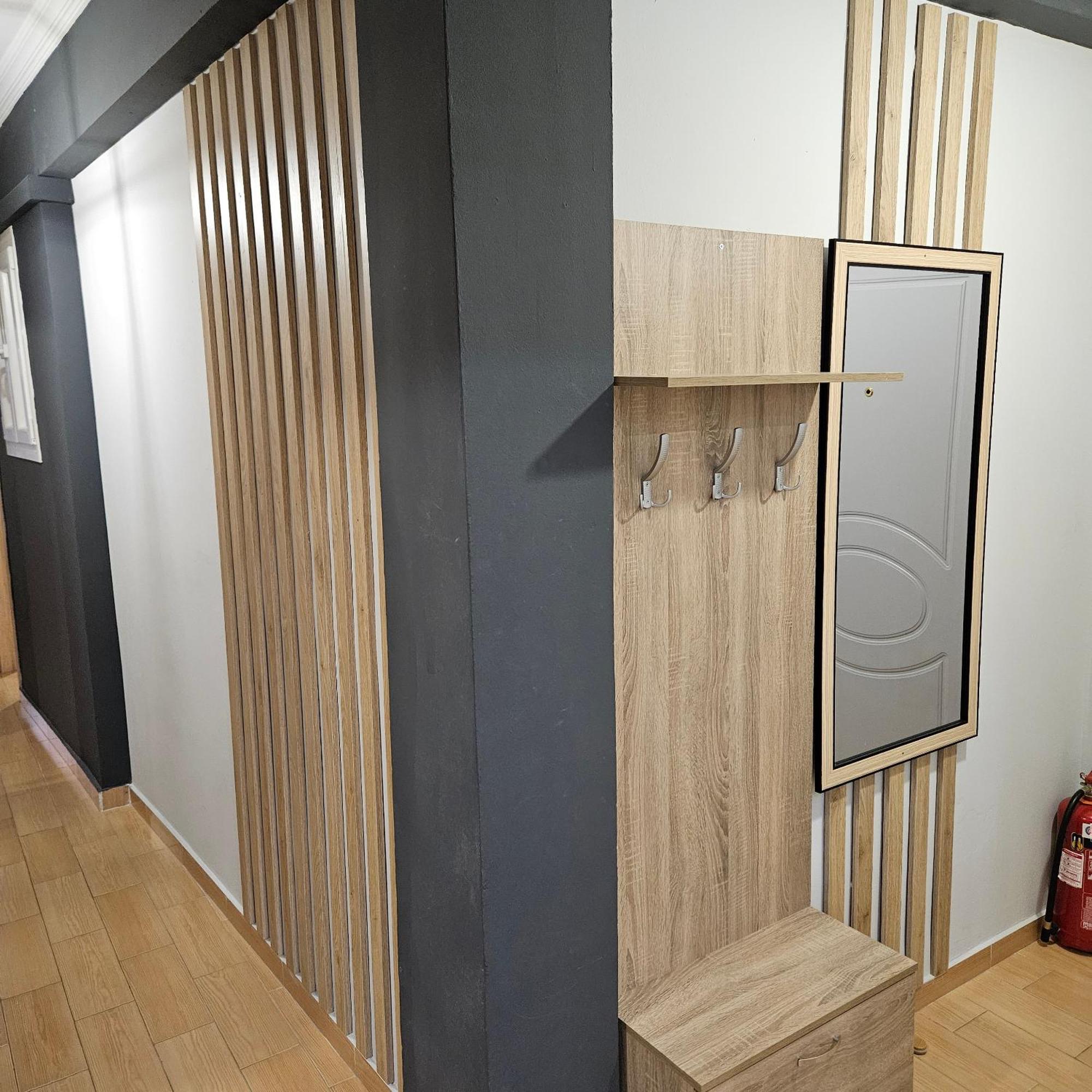 Central 3 Modern Apartment With Free Parking เซเรส ภายนอก รูปภาพ